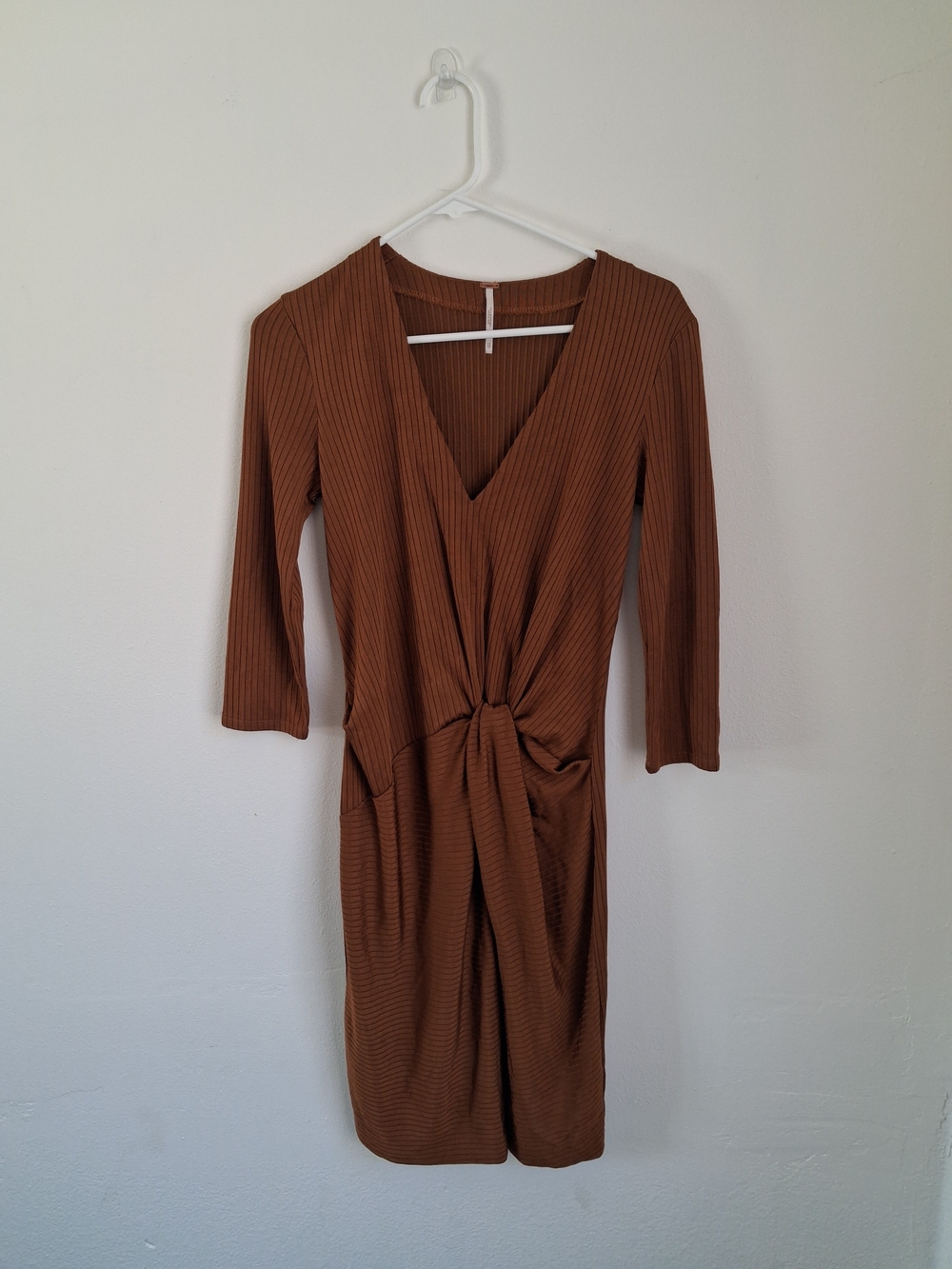 Free People Rust Ribbed Knit Twist Front Midi Dress Womens XS